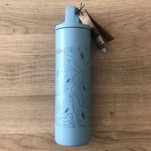 20 oz Miir x Orvis water bottle.